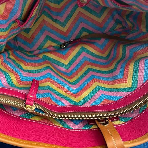 Dooney & Bourke Large Claremont Dover Tote Shoulder Bag. Mint Green - Picture 4 of 9